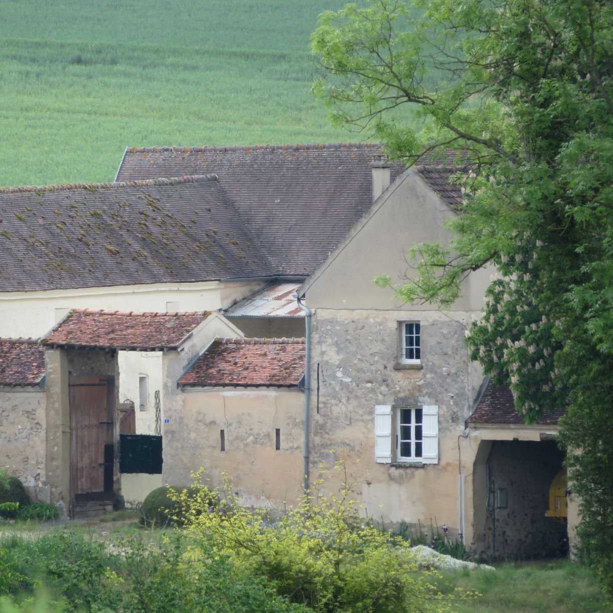 habitat traditionnel Rue de l'église <small>© Commune de Veuilly-la-Poterie</small>